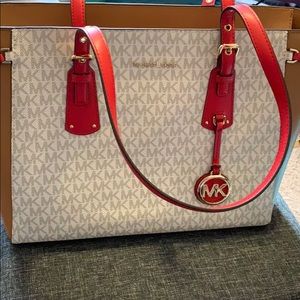 Michael Kors bag
